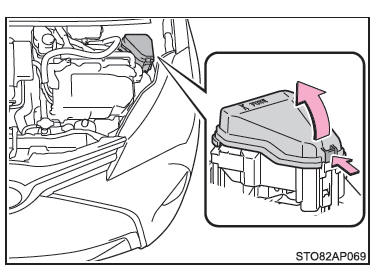 Toyota Yaris. Wenn die 12-Volt-Batterie entladen ist 
